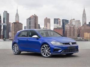 Volkswagen Golf R 5-Door (Typ 5G) (NA) '2017